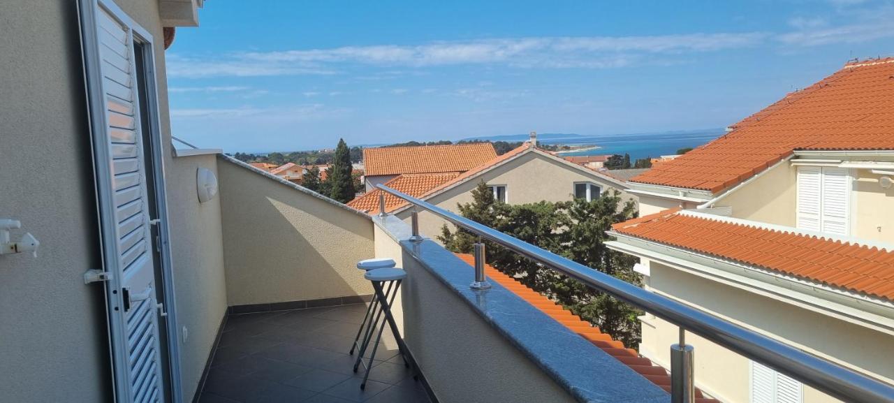 Florena Novalja Exterior photo